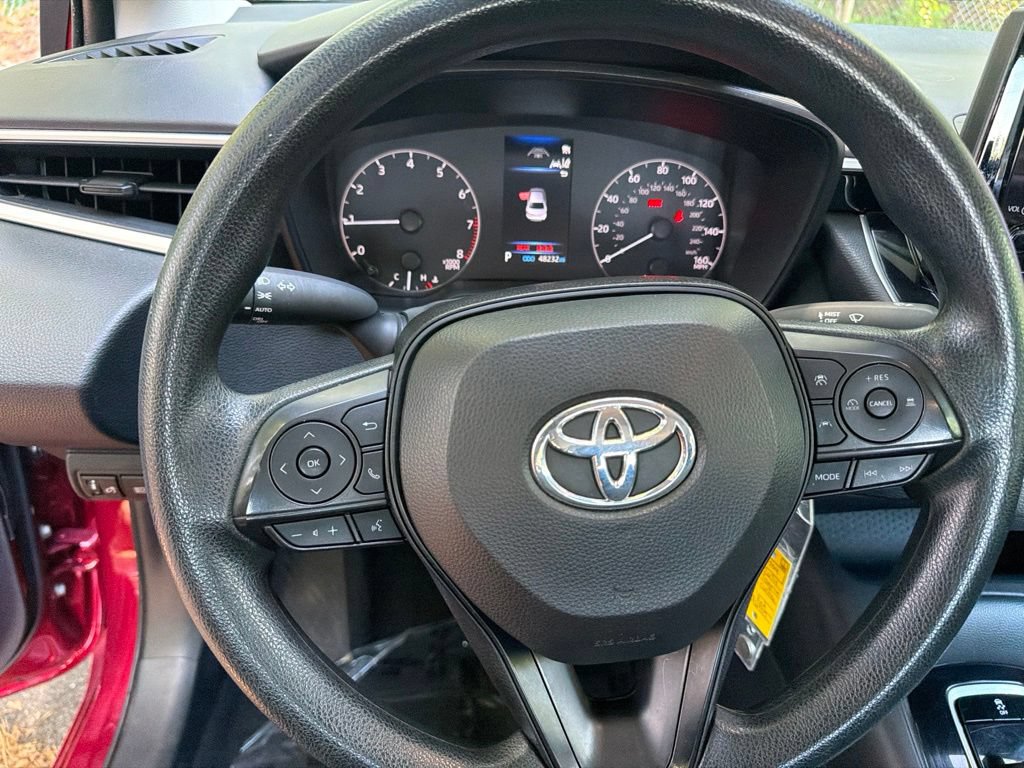 Used 2024 Toyota Corolla LE FWD image 14