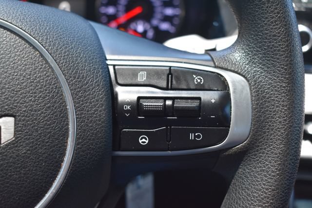 Used 2022 Kia K5 LX FWD image 23