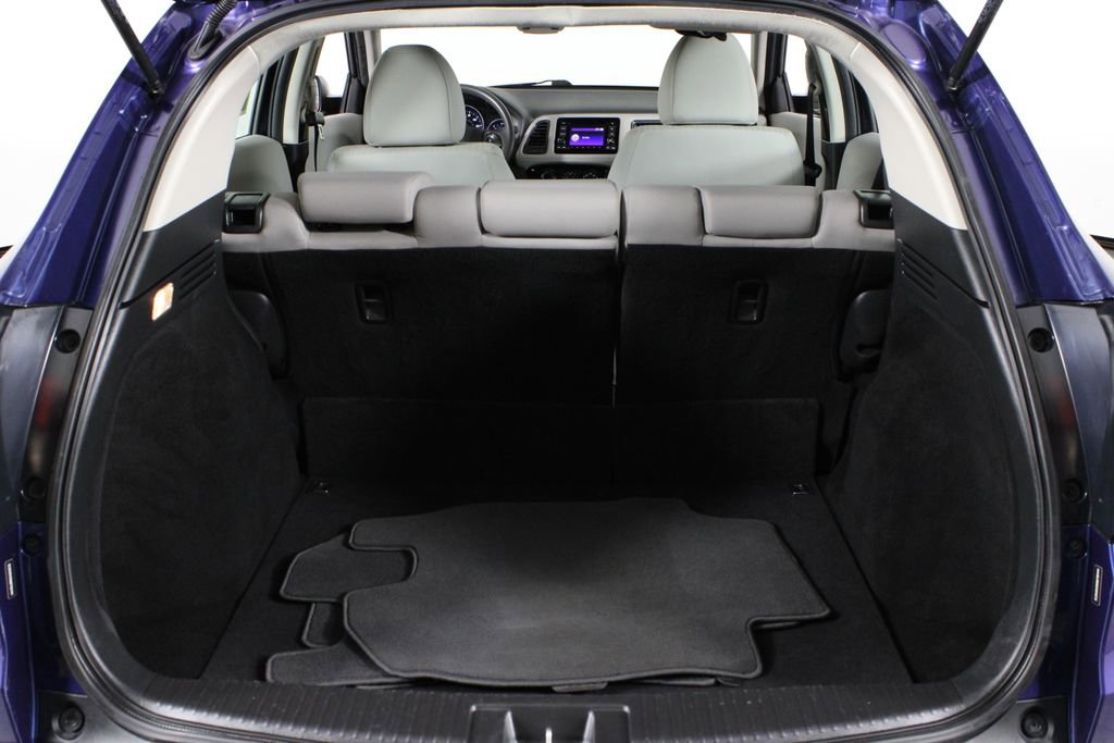 Used 2016 Honda HR-V LX image 16