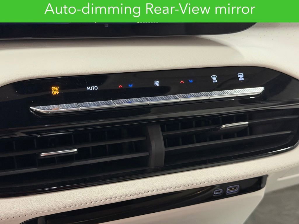 Certified 2025 Buick Enclave Avenir w/ Super Cruise Package FWD image 37