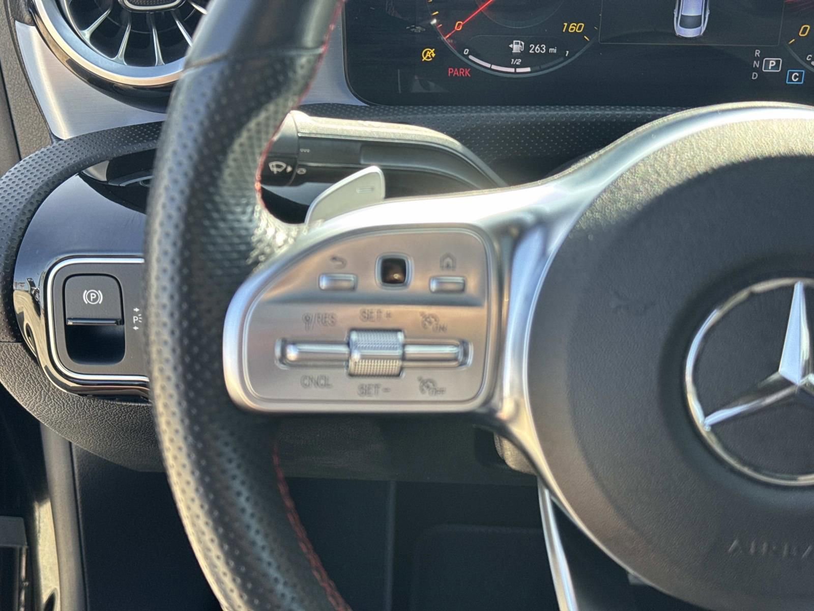 Used 2023 Mercedes-Benz CLA 250 image 22