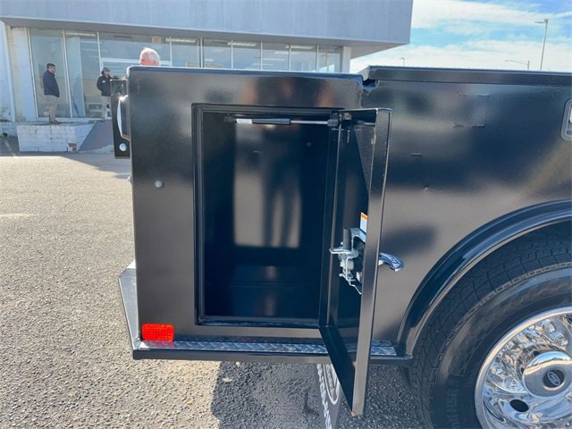 New 2025 Ford F550 4x4 Crew Cab Super Duty image 8