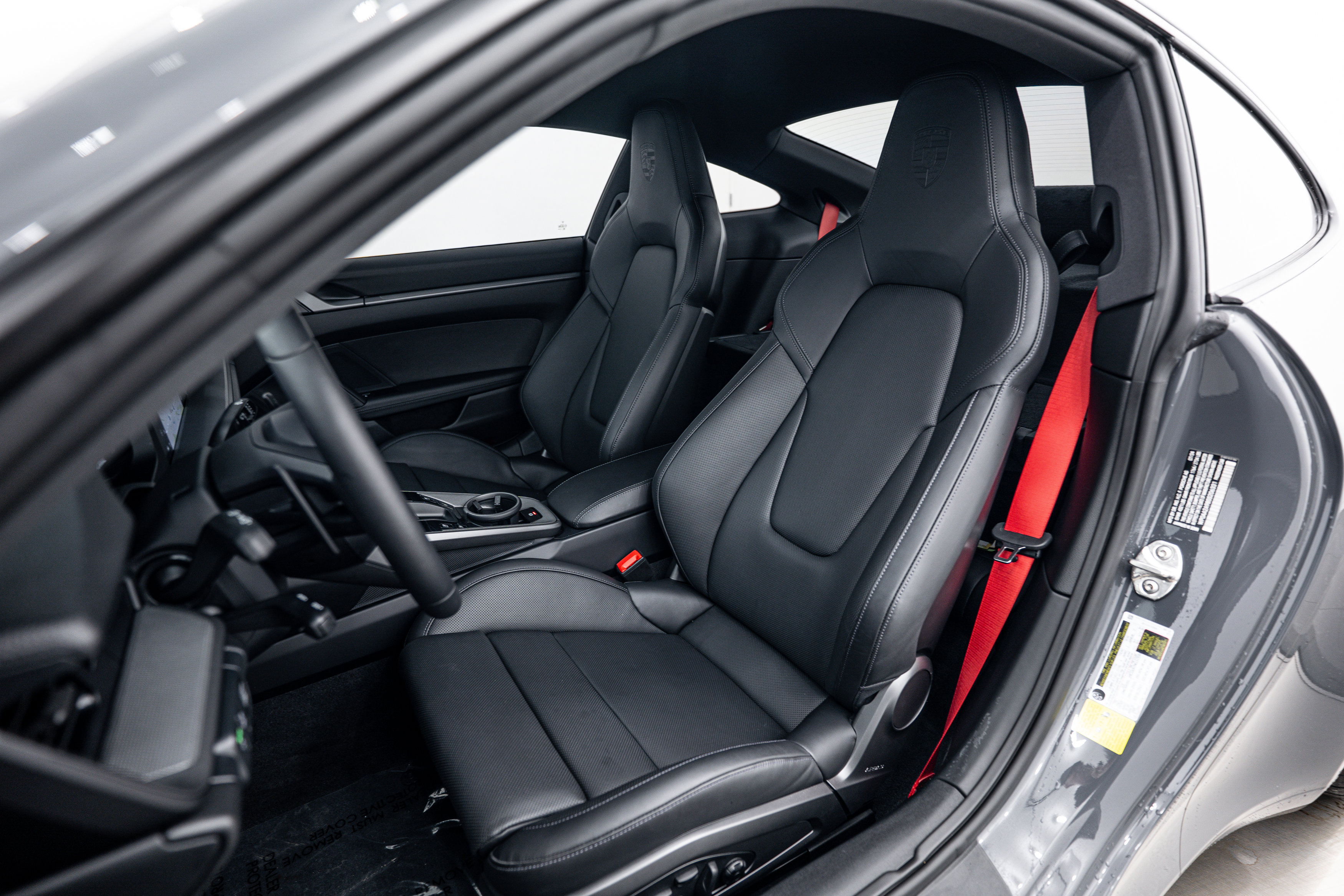 Certified 2025 Porsche 911 Carrera image 5