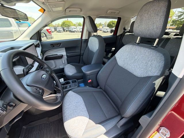 Certified 2025 Ford Maverick XLT w/ XLT Luxury Package image 12