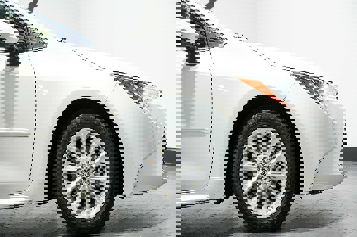 Used 2020 Toyota Corolla XLE FWD image 9