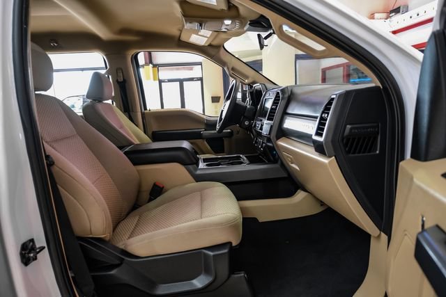 Used 2021 Ford F250 XLT w/ XLT Premium Package AWD/4WD image 35
