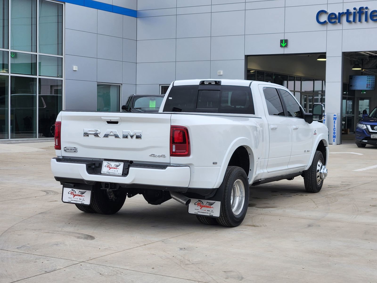 New 2026 RAM 3500 Longhorn image 4
