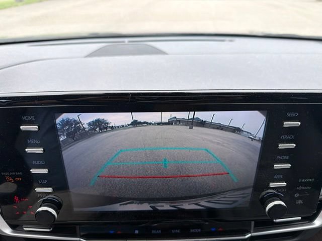 Certified 2024 Toyota Sienna XLE w/ XLE Plus Package FWD image 20