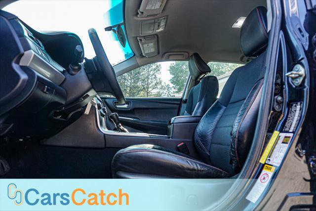 Used 2016 Toyota Camry SE image 18