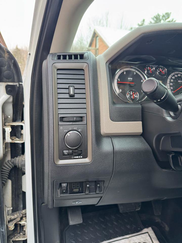 Used 2011 RAM 3500 ST w/ ST Popular Equipment Group image 8