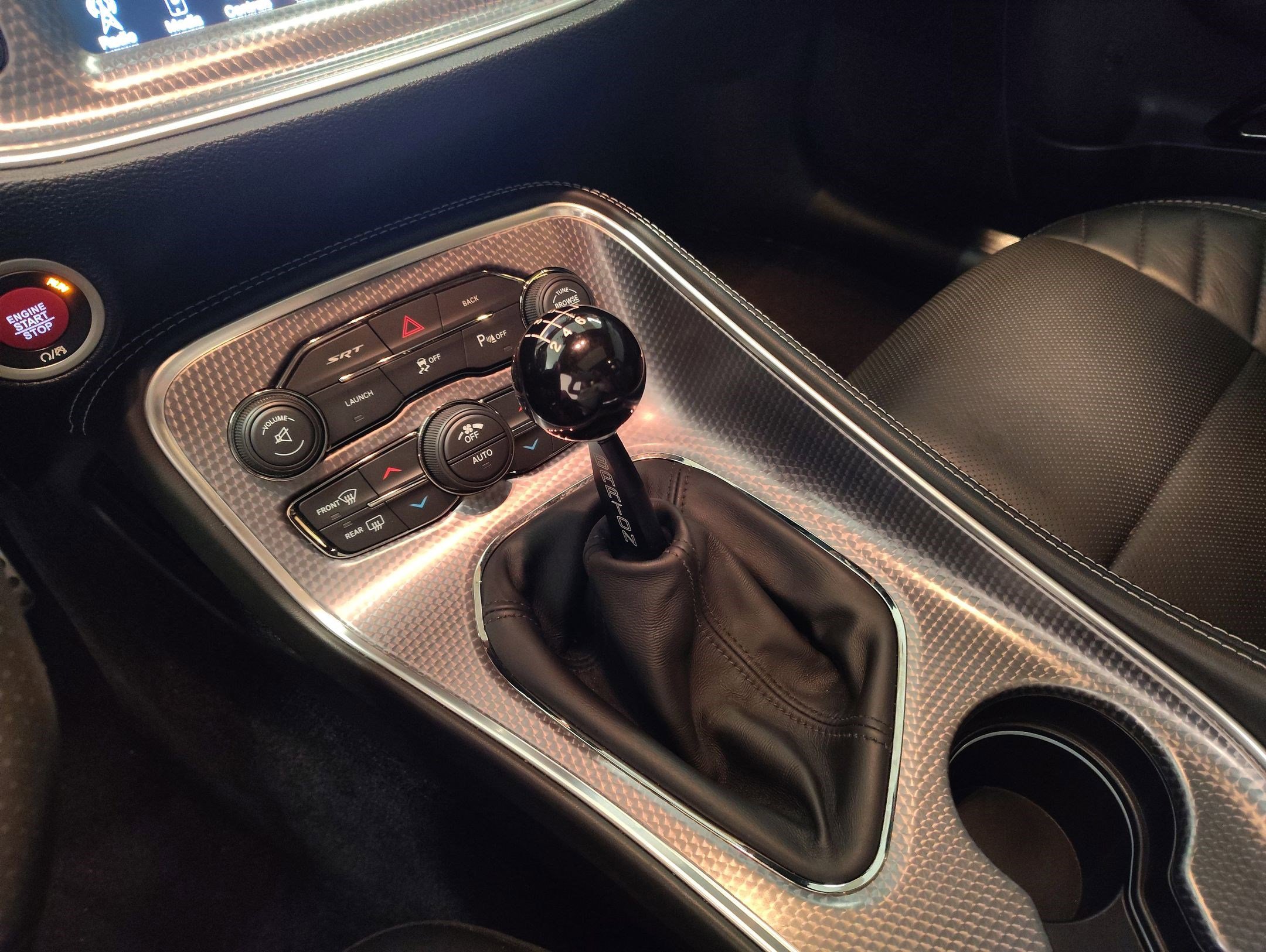 Used 2016 Dodge Challenger SRT Hellcat image 16