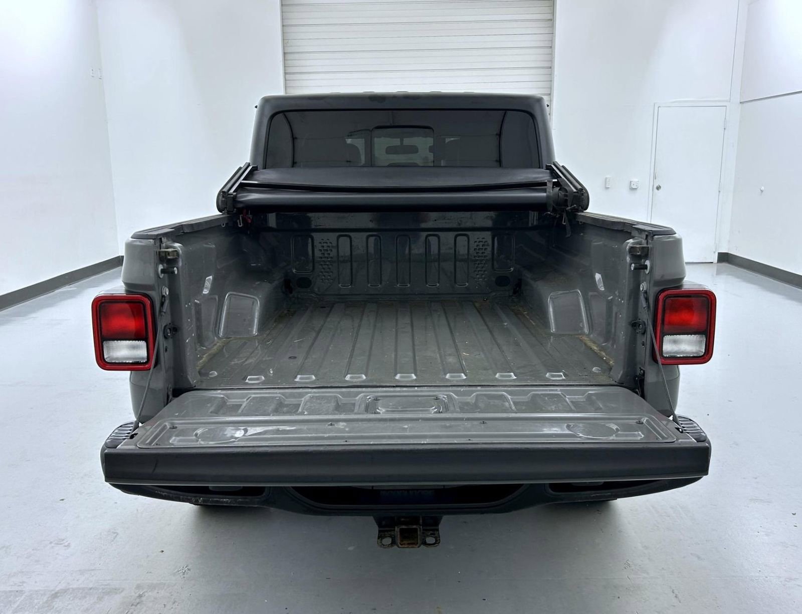 Used 2021 Jeep Gladiator Sport image 22