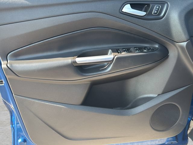 Used 2019 Ford Escape SEL FWD image 16