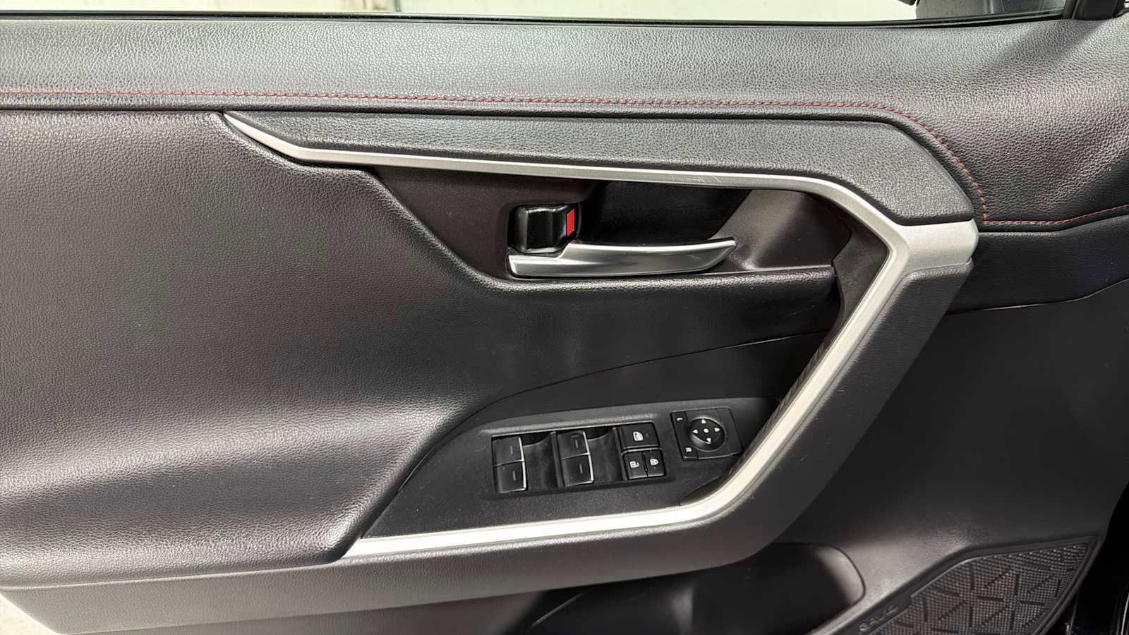 Certified 2022 Toyota RAV4 TRD Off-Road w/ TRD Off-Road Weather Package image 15