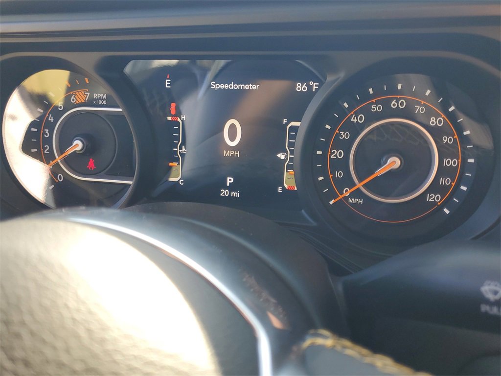 Used 2024 Jeep Wrangler Sahara image 19