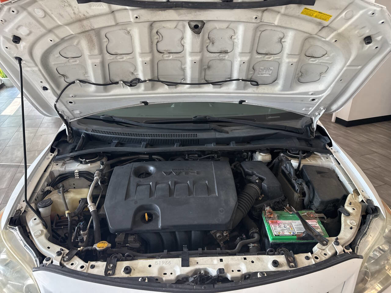 Used 2012 Toyota Corolla L FWD image 37