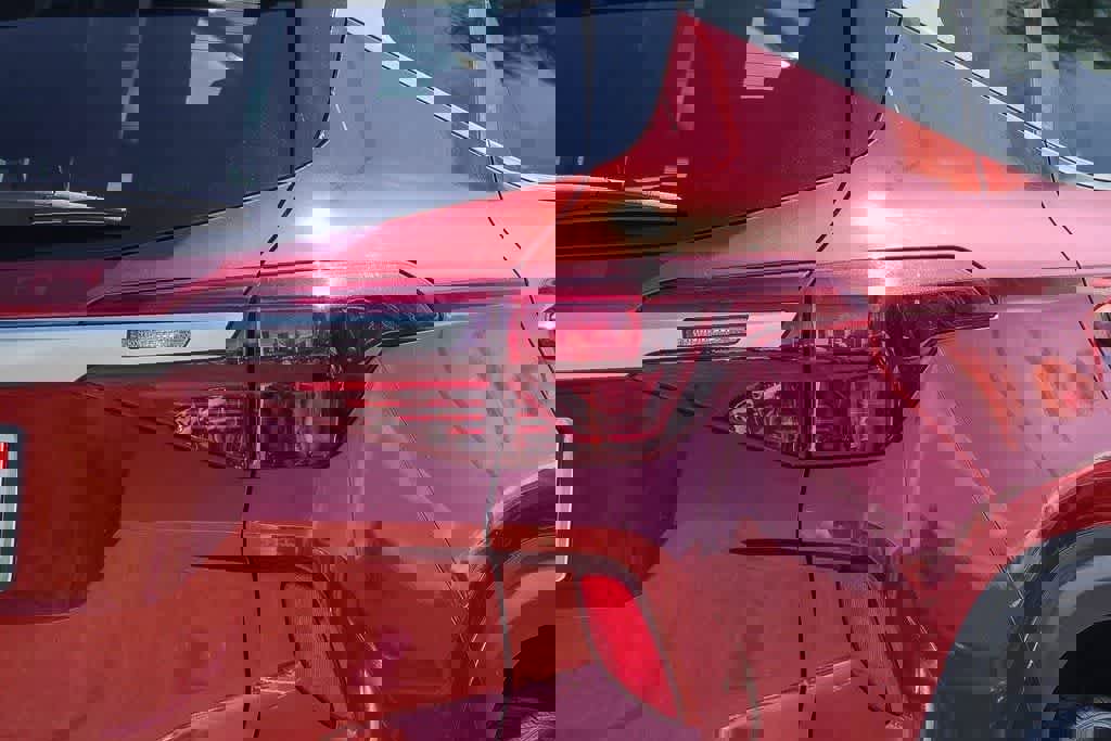 Used 2022 Kia Seltos Nightfall Edition image 7