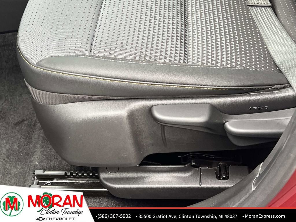 Certified 2024 Chevrolet Trax LT image 17