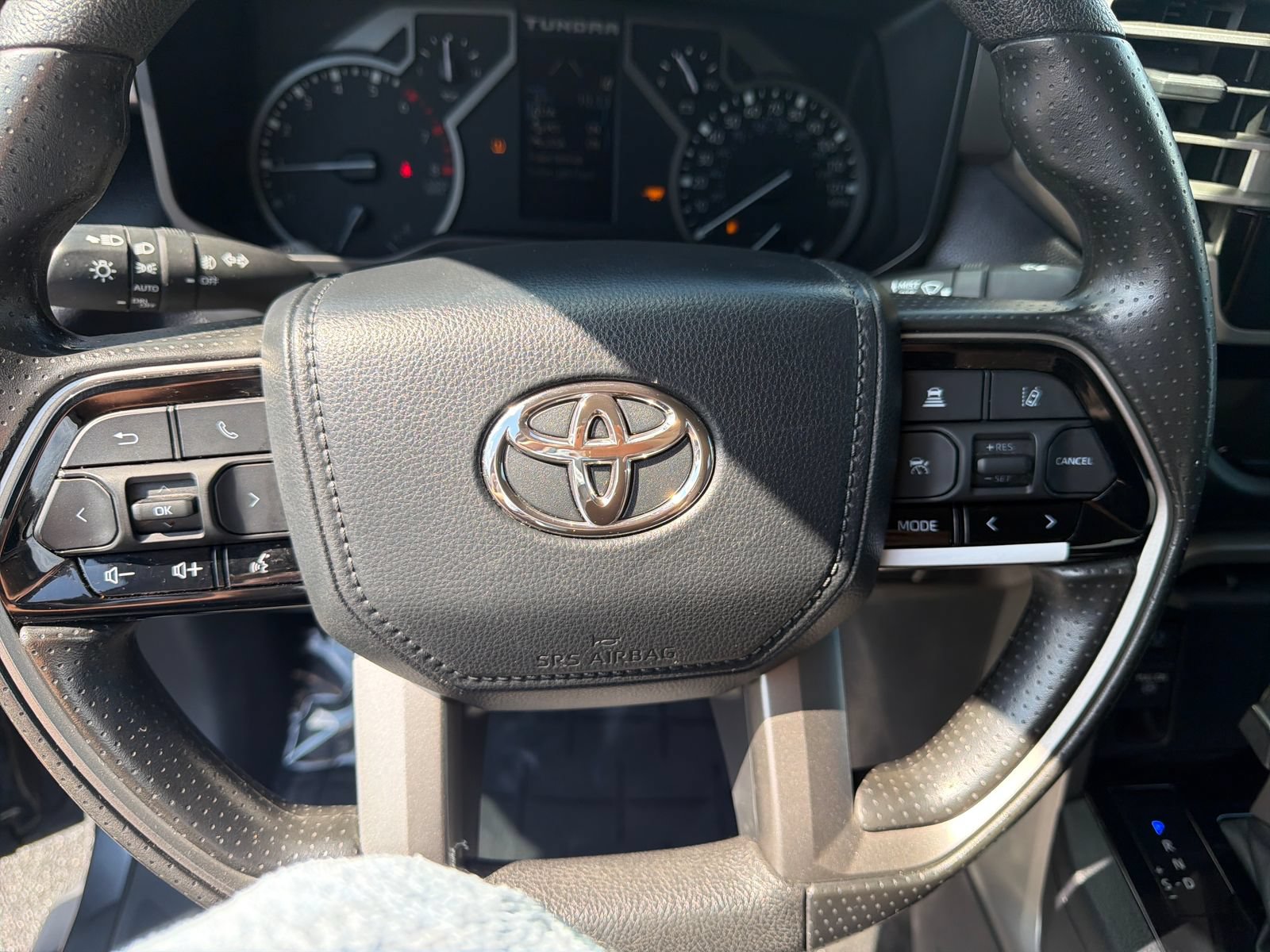 Used 2024 Toyota Tundra SR5 AWD/4WD image 15