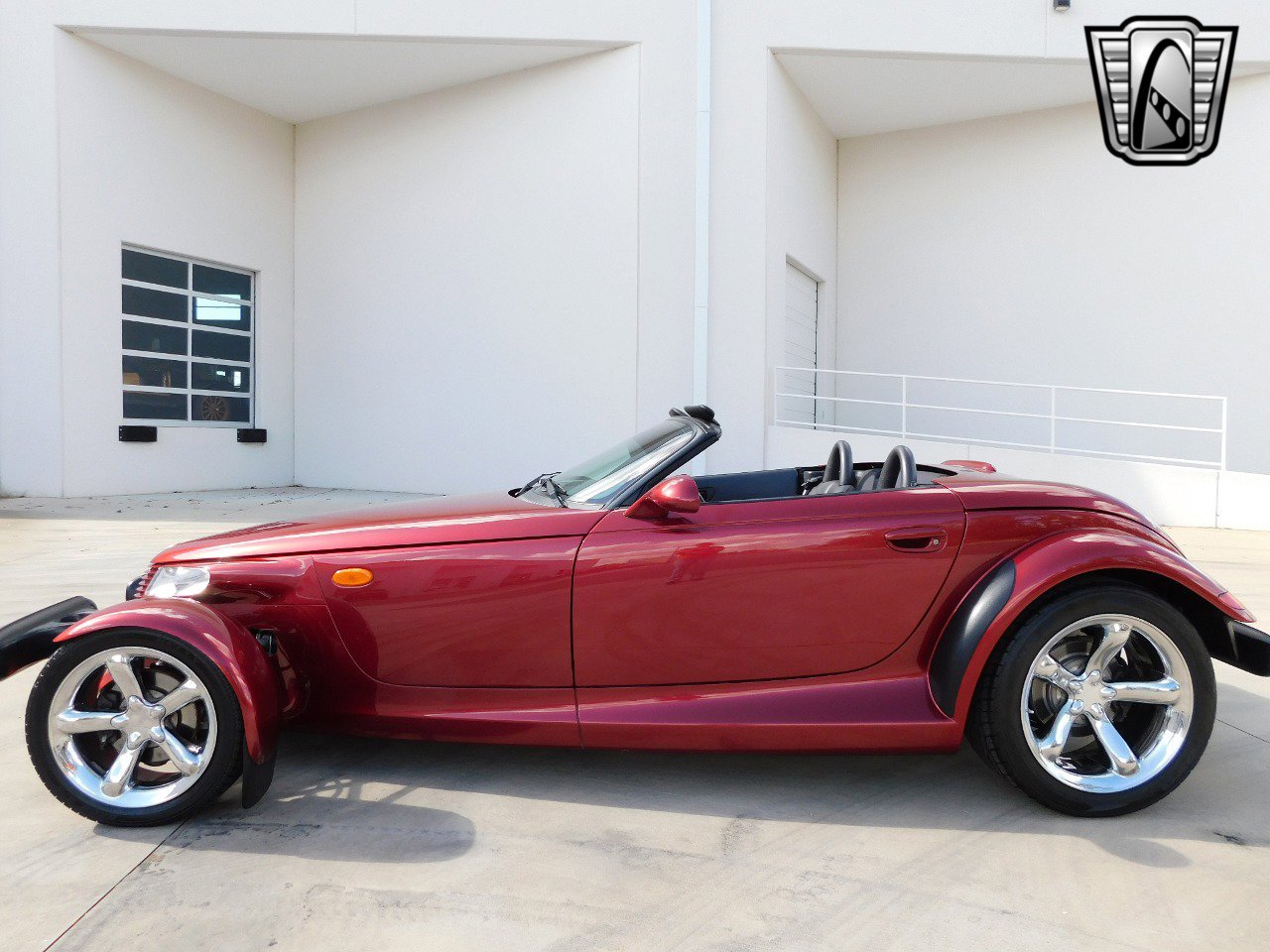 Used 2002 Chrysler Prowler image 6