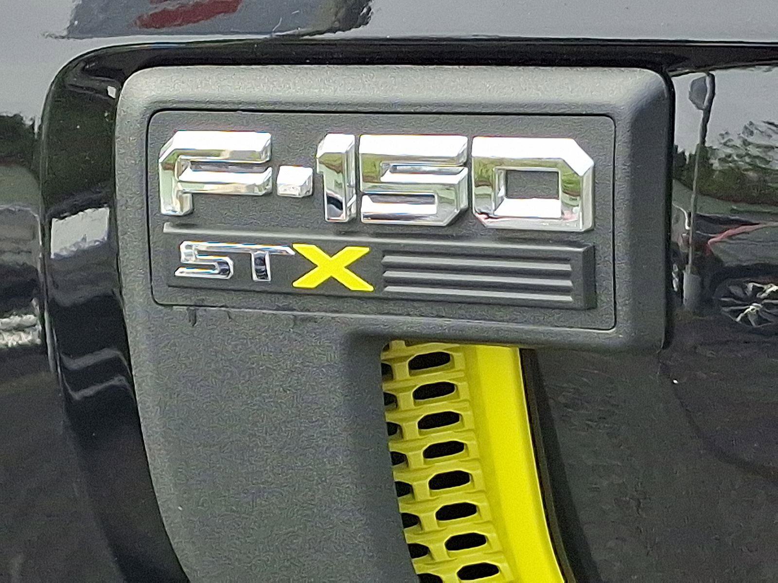 Used 2024 Ford F150 STX image 28