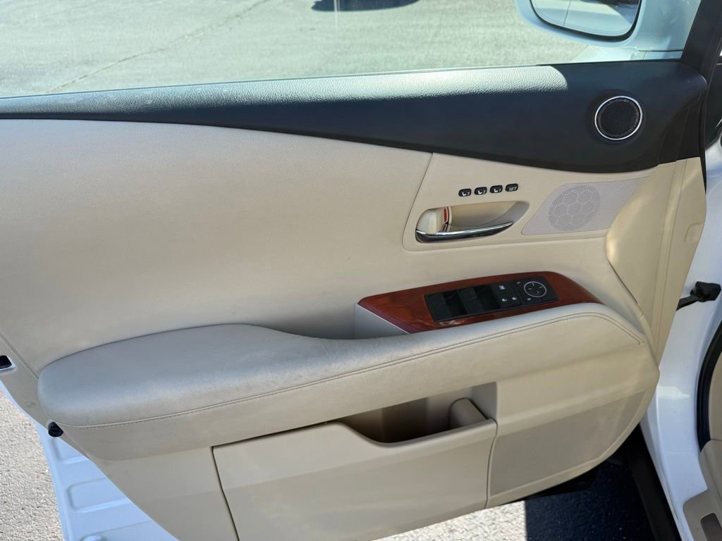 Used 2010 Lexus RX 350 AWD image 3