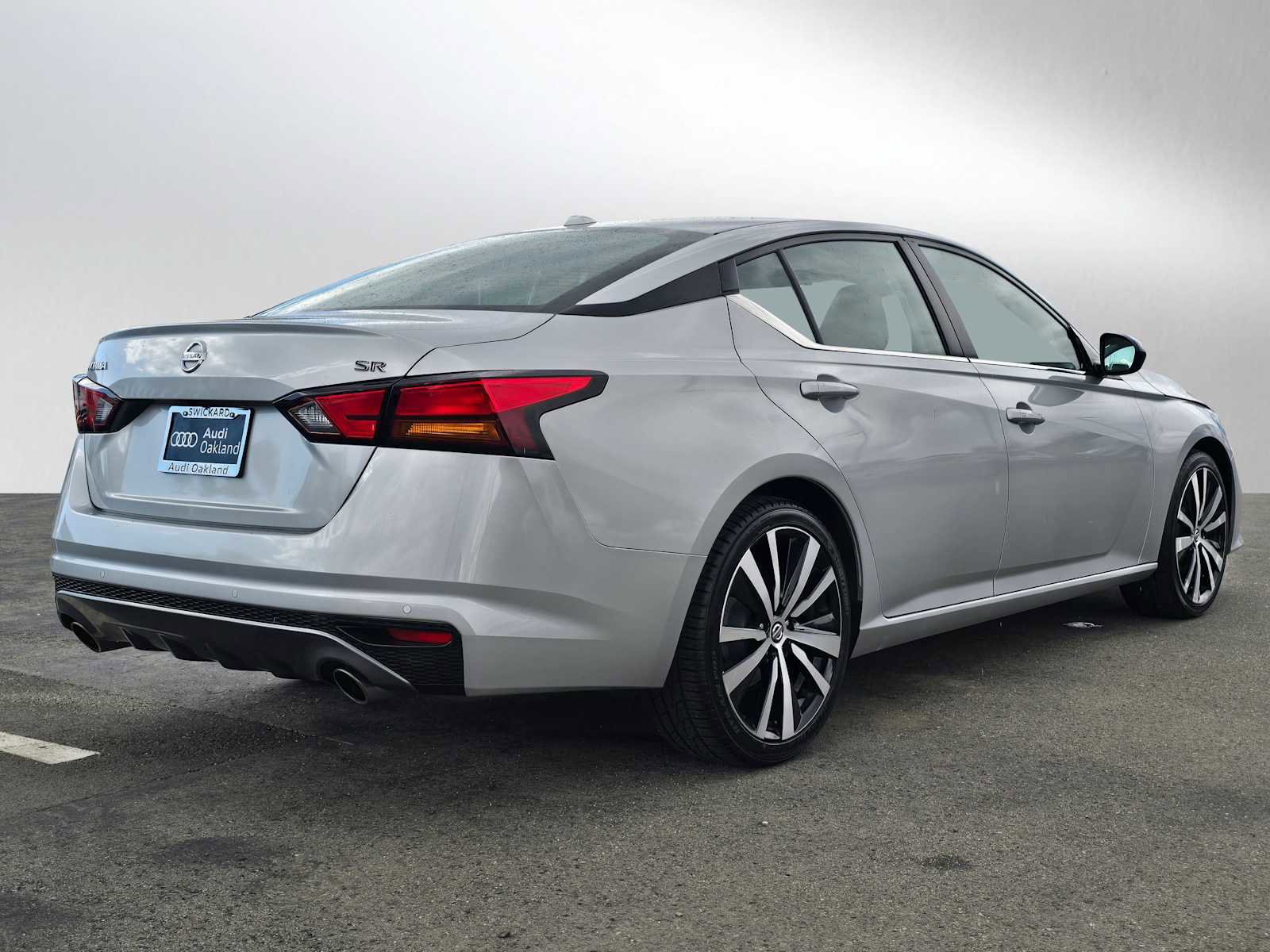 Used 2022 Nissan Altima 2.5 SR image 3