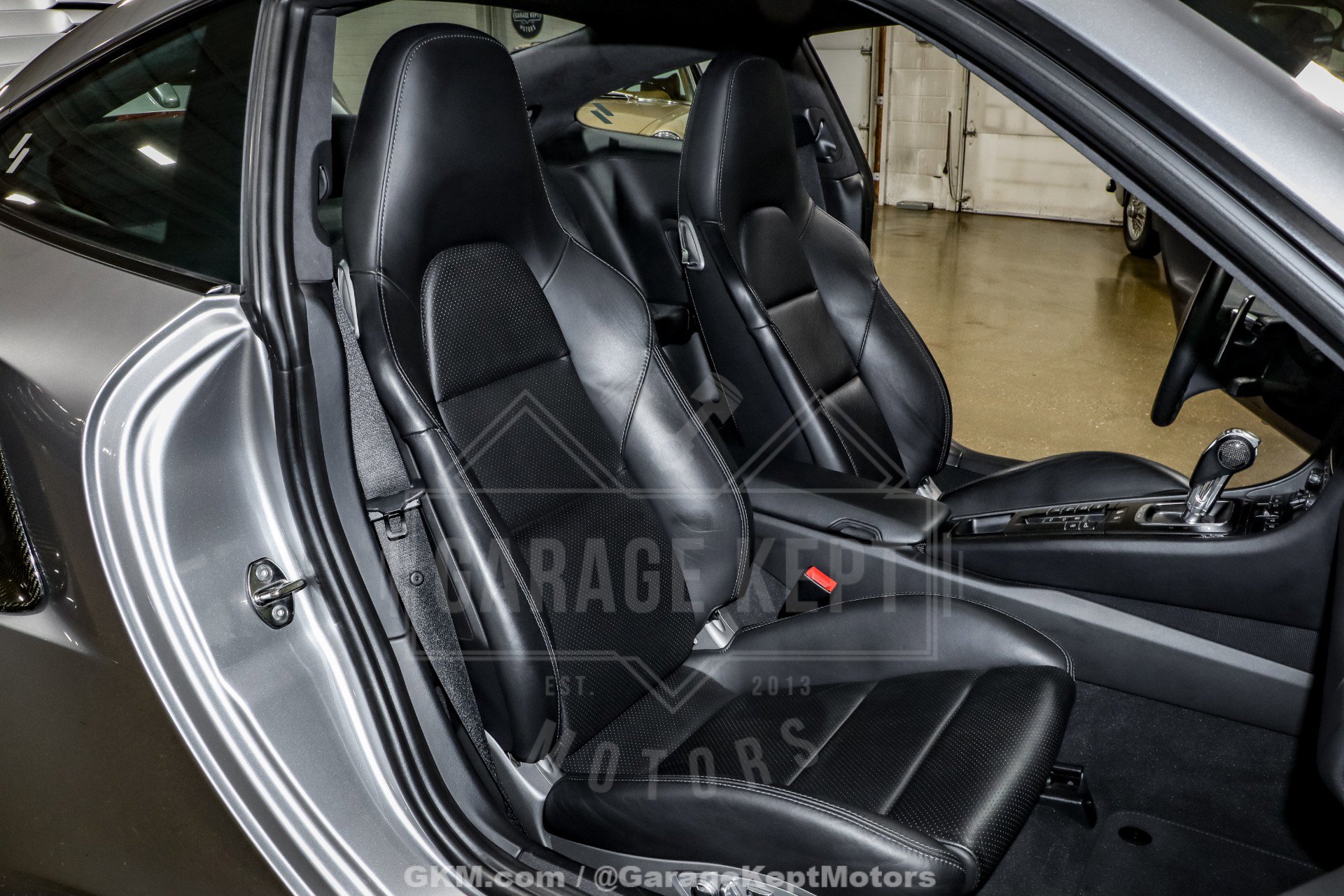 Used 2014 Porsche 911 Turbo S image 98