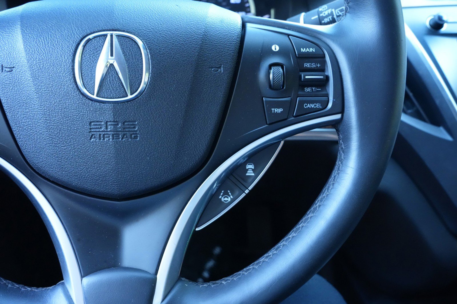 Used 2019 Acura MDX FWD image 23