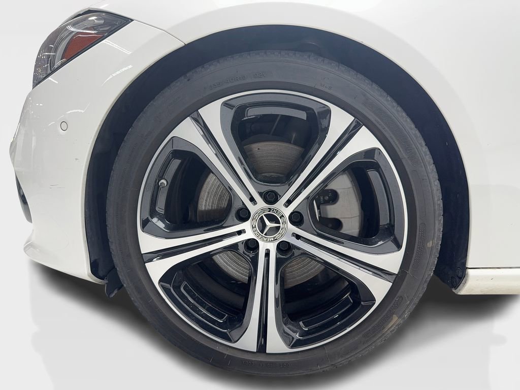 Used 2024 Mercedes-Benz C 300 Sedan image 12