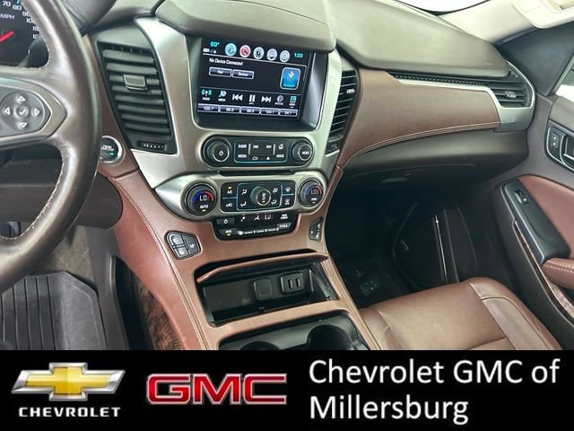 Used 2017 Chevrolet Suburban Premier AWD/4WD image 19