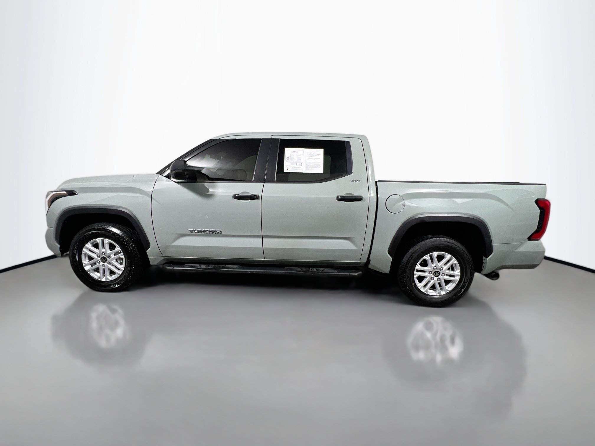 Used 2024 Toyota Tundra SR5 w/ SR5 Convenience Package RWD image 33