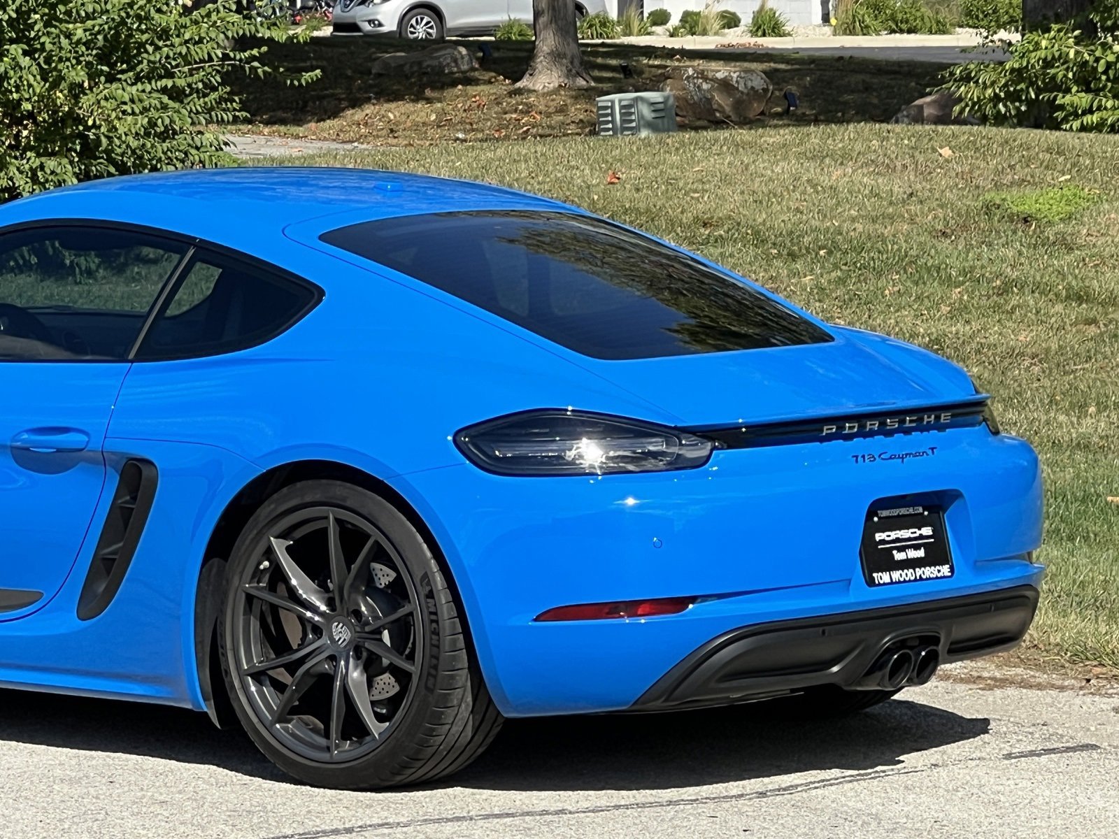 Certified 2023 Porsche 718 Cayman T image 9