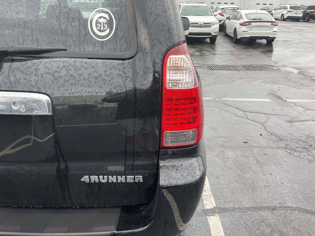 Used 2008 Toyota 4Runner SR5 image 17