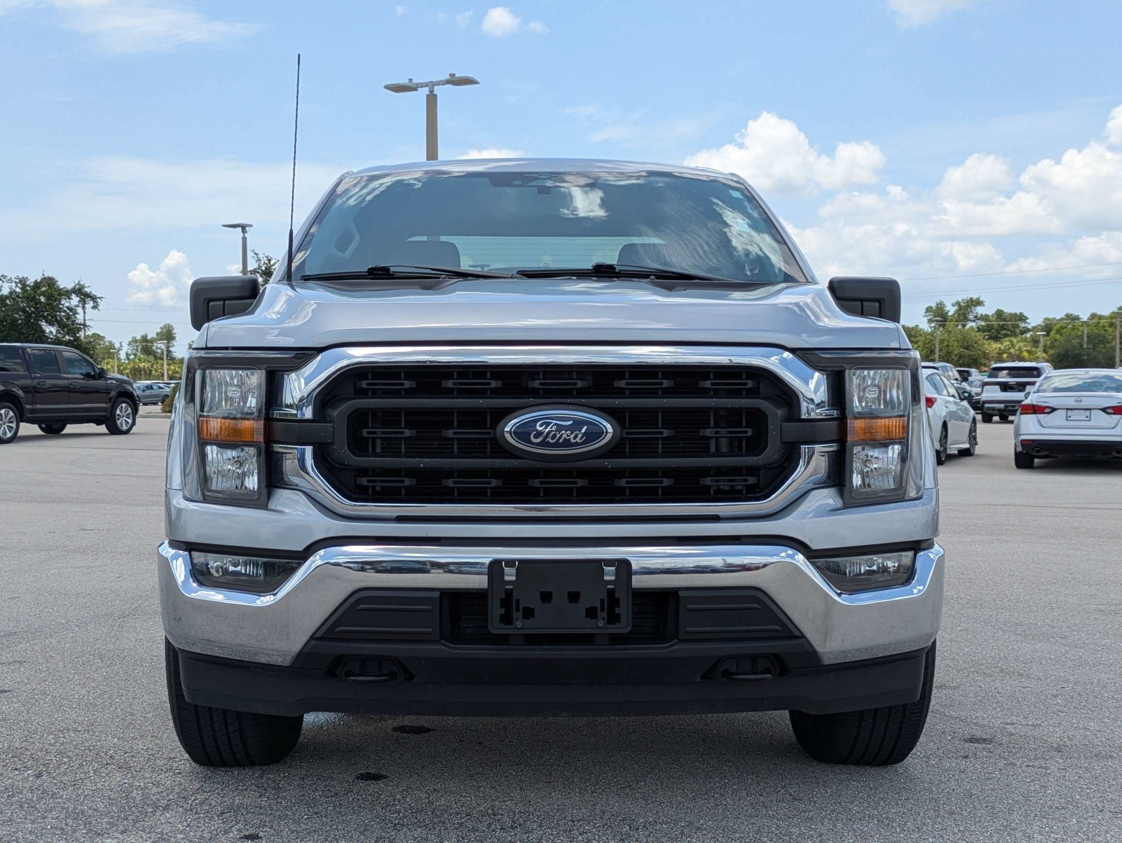 Used 2023 Ford F150 XLT AWD/4WD image 3