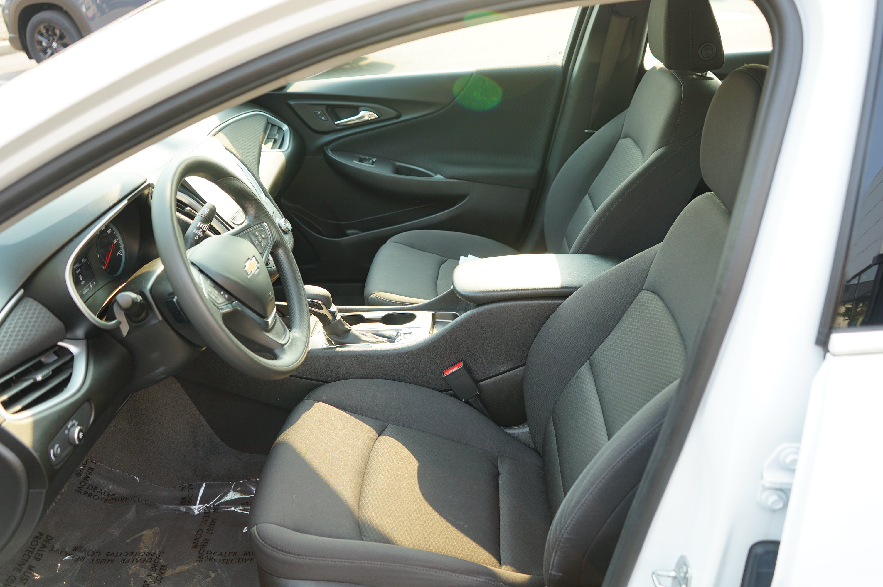 Used 2023 Chevrolet Malibu LS w/ Driver Confidence Package FWD image 17