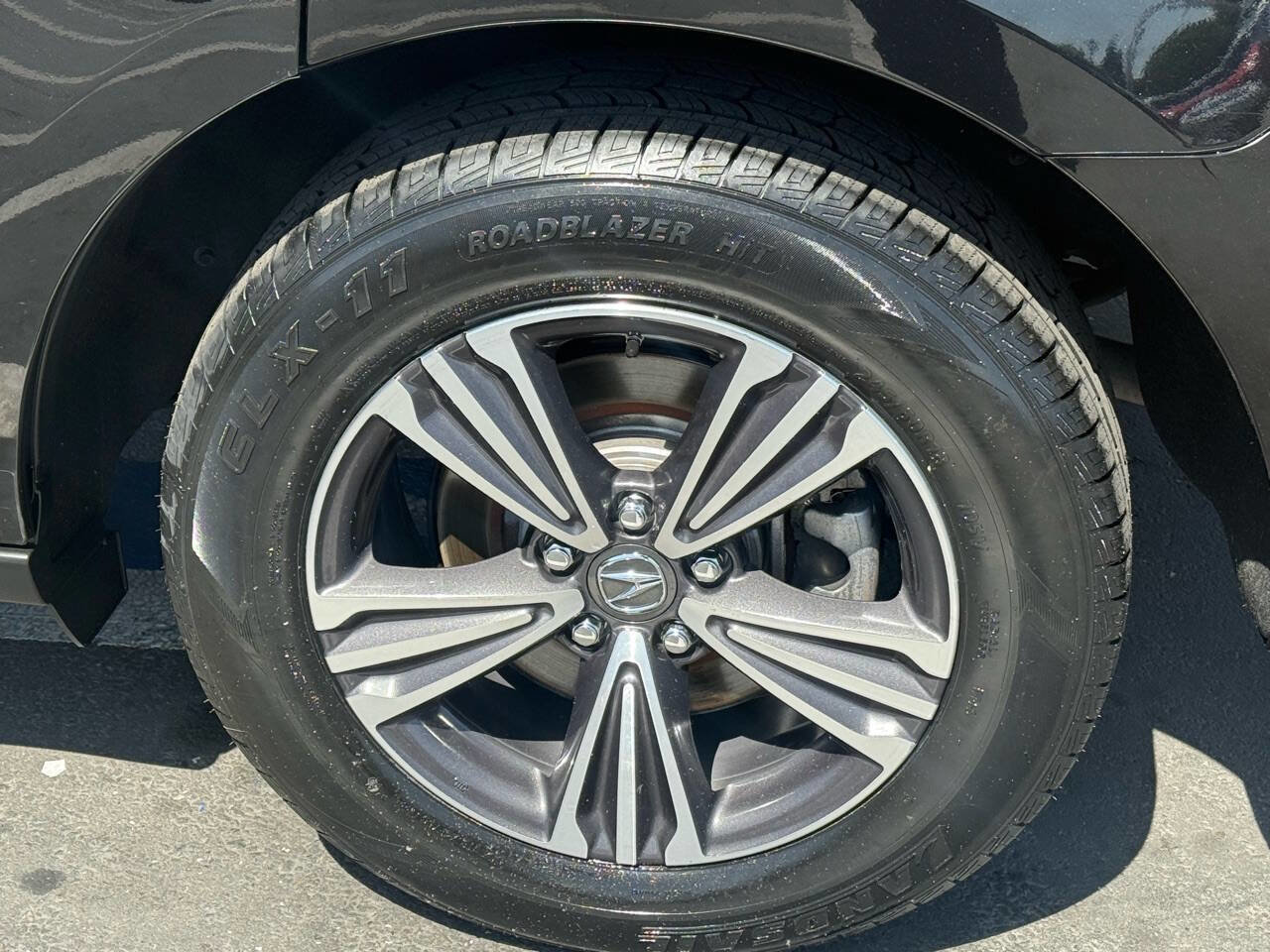 Used 2018 Acura MDX FWD image 17