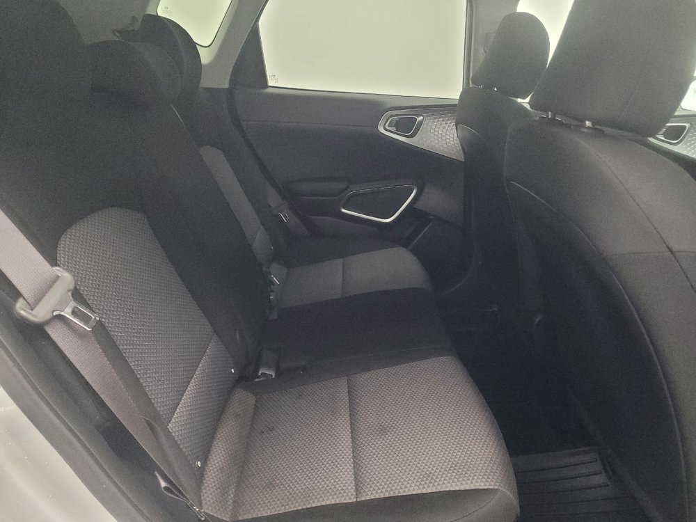Used 2021 Kia Soul LX FWD image 19