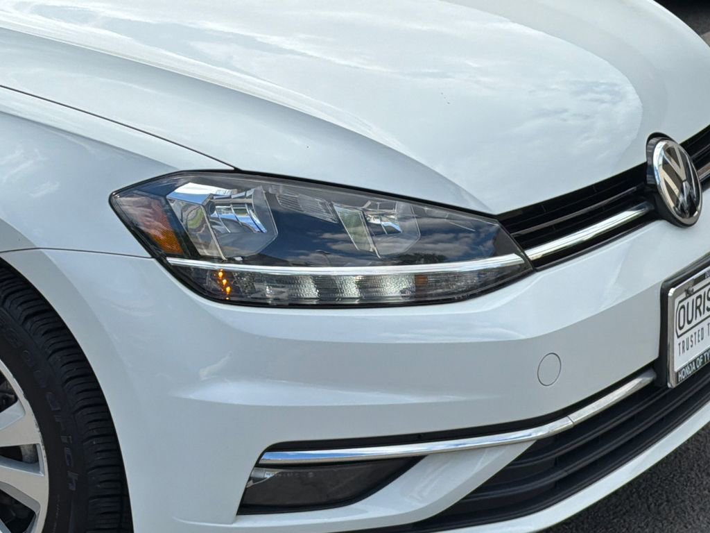 Used 2018 Volkswagen Golf SE FWD image 5