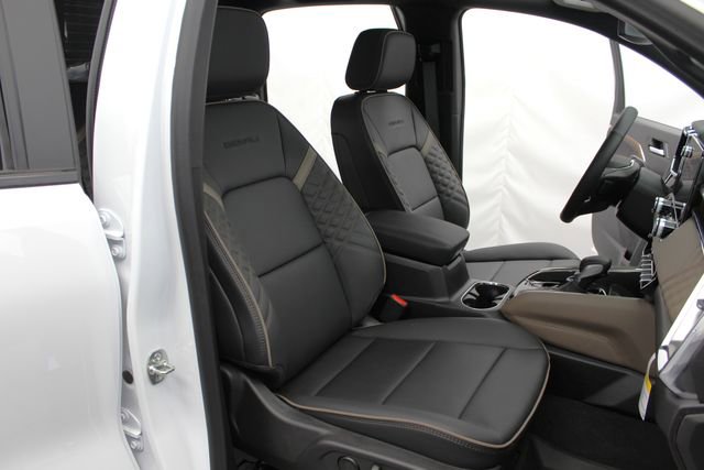New 2026 GMC Canyon Denali AWD/4WD image 28