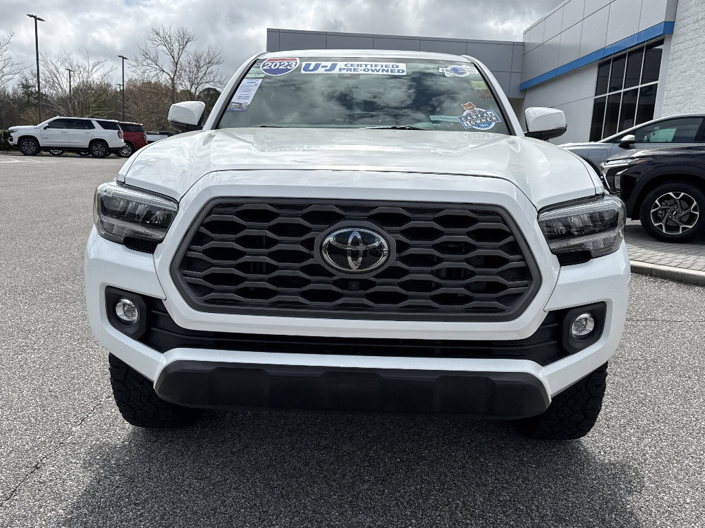 Used 2023 Toyota Tacoma TRD Off-Road w/ TRD Premium Off Road Package AWD/4WD image 8