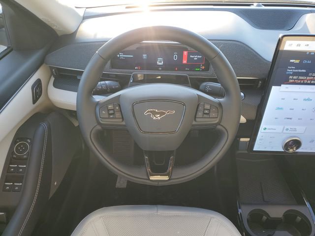 New 2025 Ford Mustang Mach-E Premium image 8