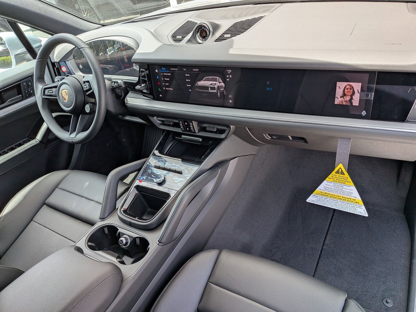 New 2026 Porsche Cayenne AWD/4WD image 27