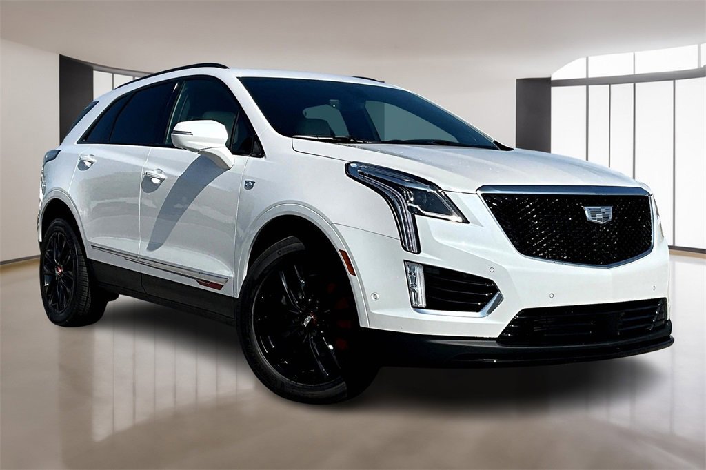New 2025 Cadillac XT5 Sportv w/ LPO, Red Accent Package image 2