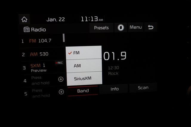 Used 2019 Kia Soul + image 20