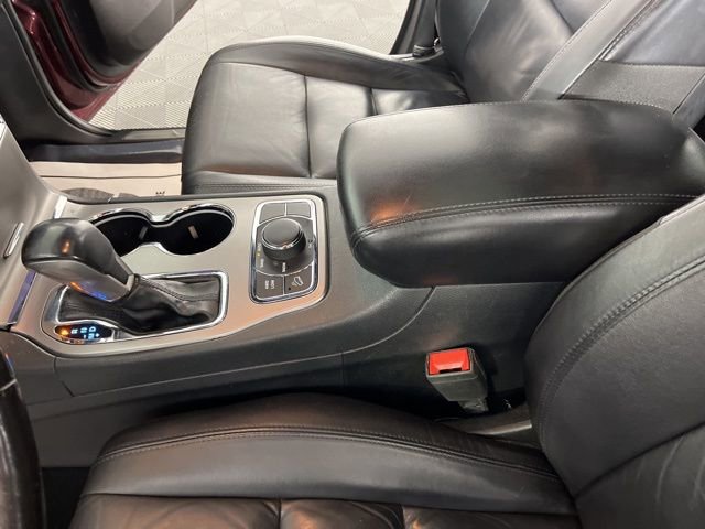 Used 2020 Jeep Grand Cherokee Limited AWD/4WD image 29