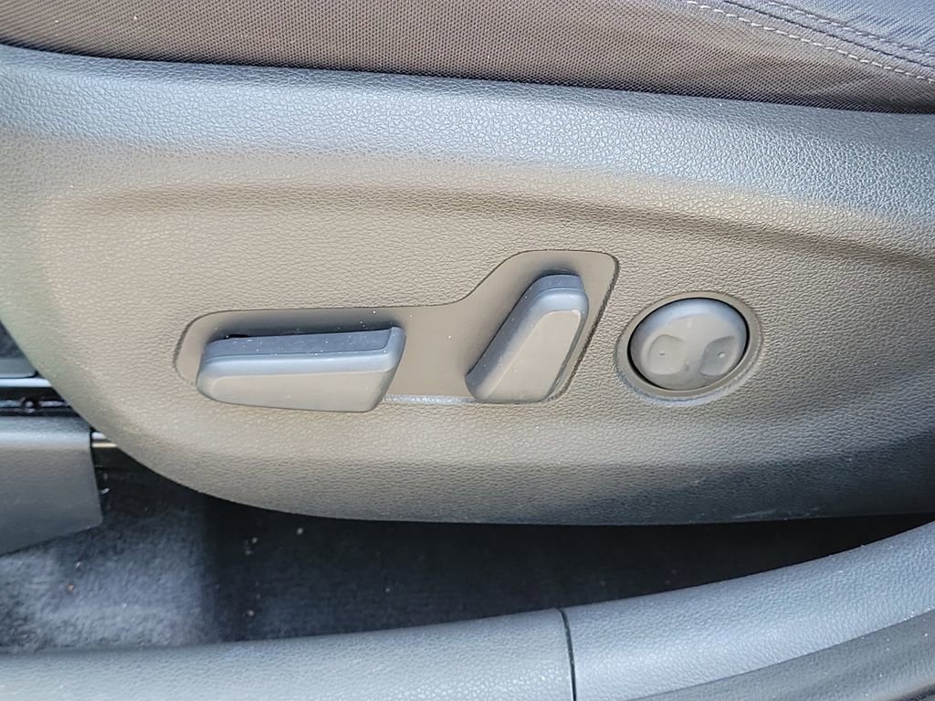 Used 2021 Hyundai Tucson Value FWD image 17