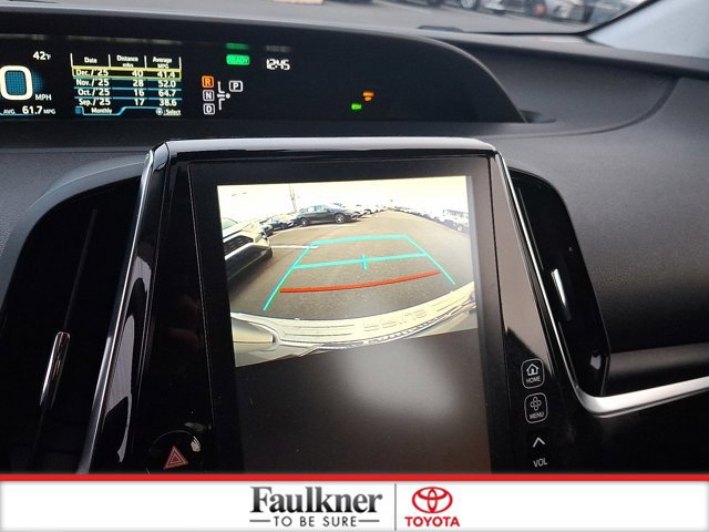 Certified 2018 Toyota Prius Four image 17