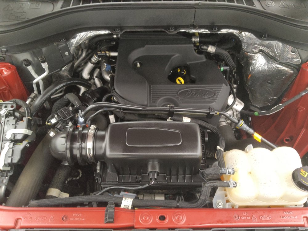 Used 2020 Ford Explorer XLT w/ Equipment Group 202A image 30