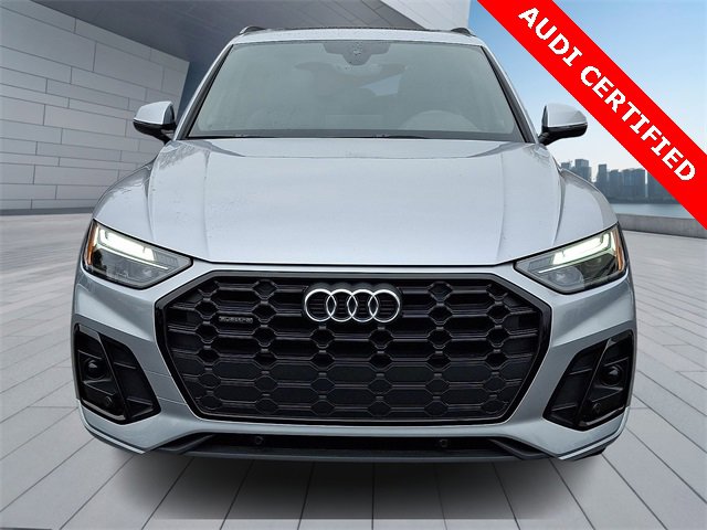 Certified 2025 Audi Q5 2.0T Premium w/ Convenience Plus Package image 2